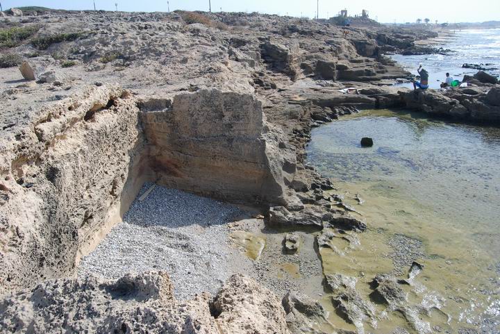 Khirbet Masref: ancient pier (north)