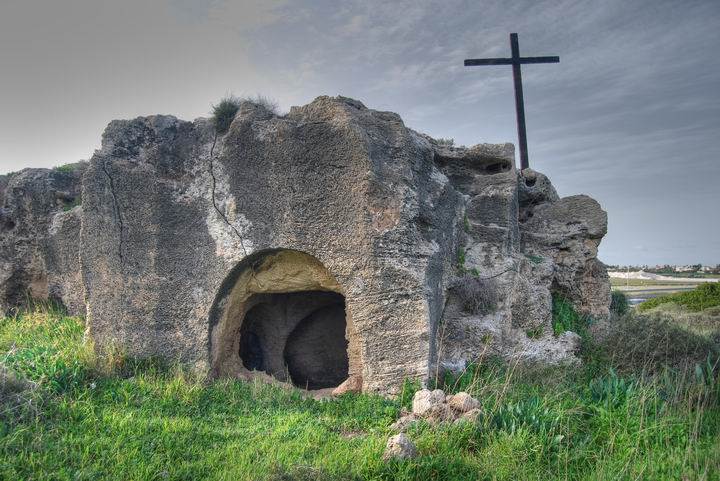 Cross and Tomb 1