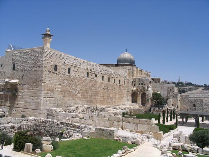Al Aksa mosque; view from the southern wall.