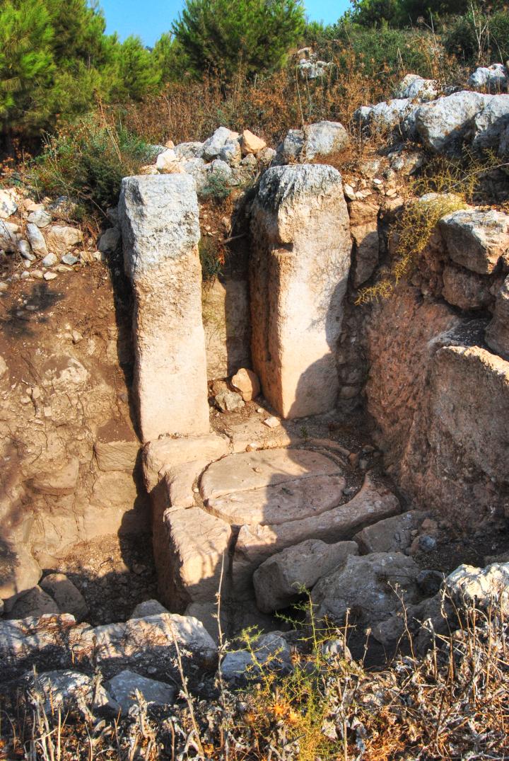 Kh. Beza - Roman village on south side of Hilazon creek - oil press