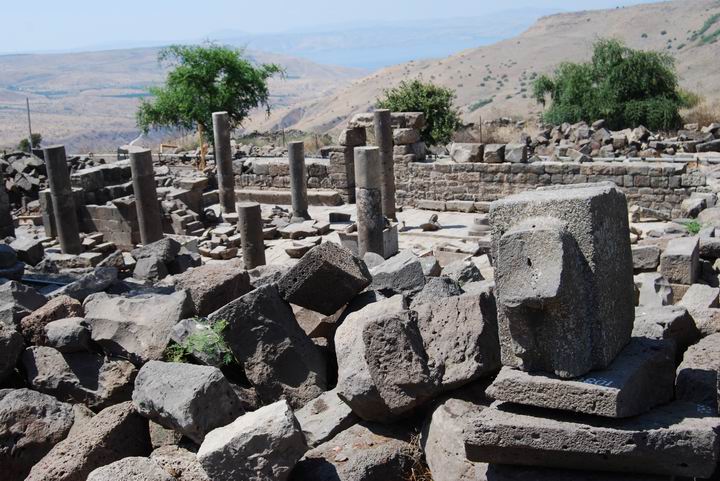 Byzantine synagogue in Em Hakshatot, southern Golan heights