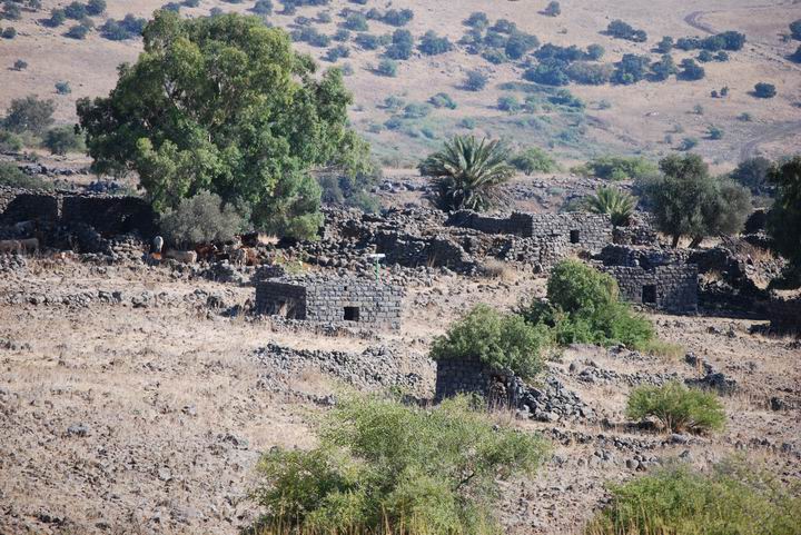 Kefar Yehudiye in the central Golan heights - view of the north side