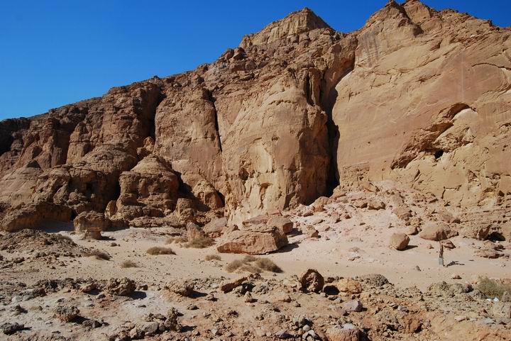 Timna: The "chariots" rock drawing site