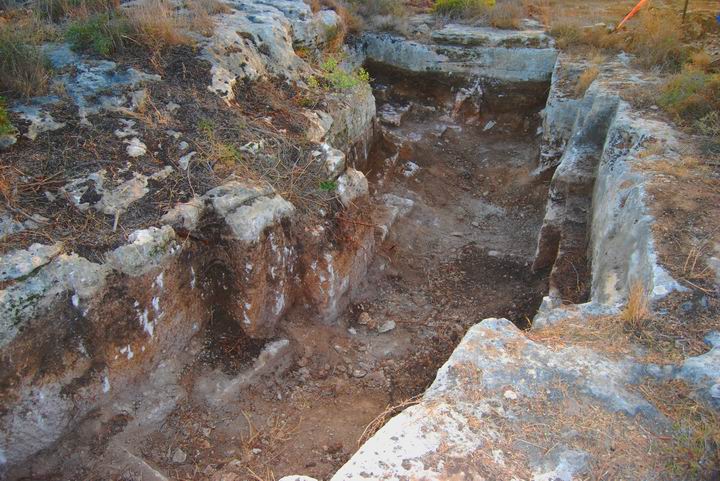 Habonim: quarries