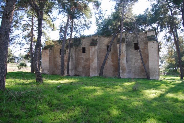 Ma'Alul/Nahalal: south church