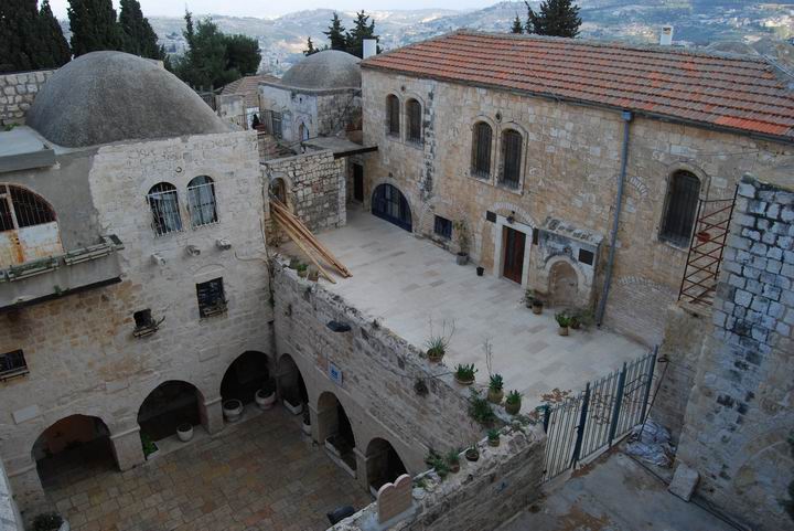 Yard in King David's tomb