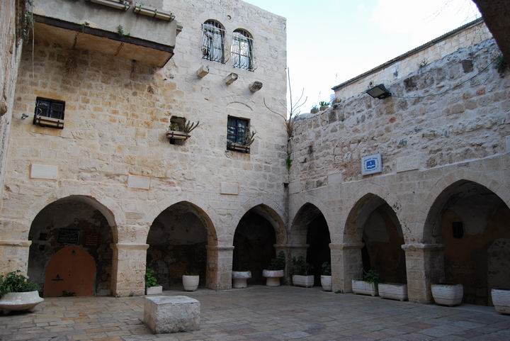 Yard in King David's tomb