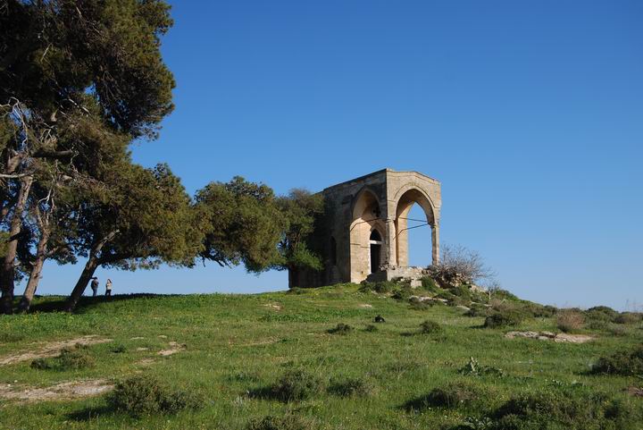 Ruins of the church of Our Lady of the Fright; Western view