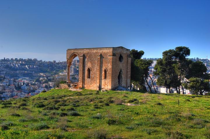 Ruins of the church of Our Lady of the Fright; East view