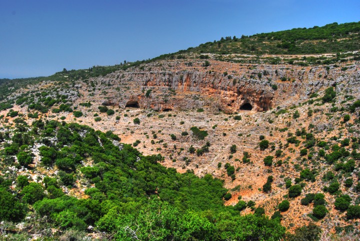 Eder caves in Namer creek