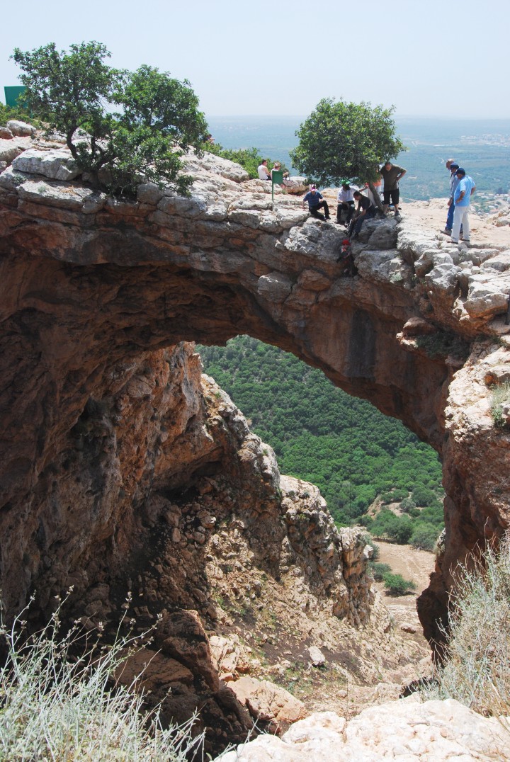 Keshet cave