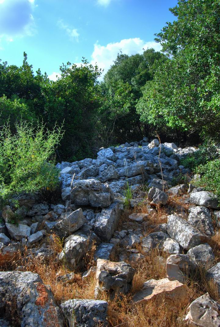 Ruins of Khirbet Beit Uriya