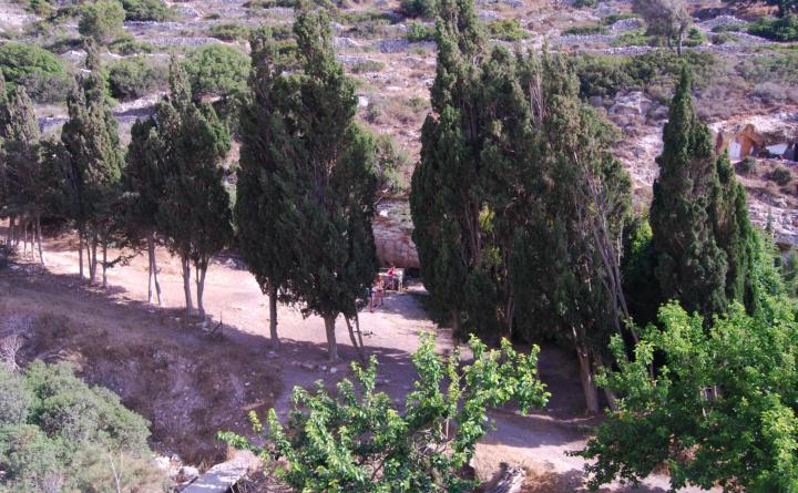 Siah Brook: the spring near the ruins