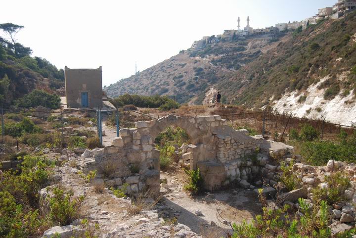 Siah Brook: Chapel