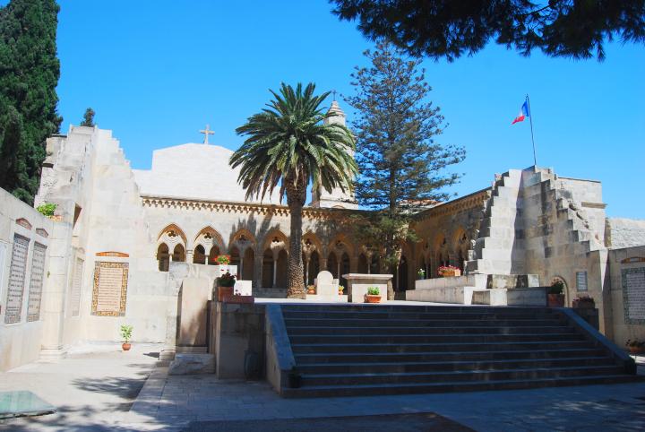 Pater Noster: the stairs above the cave/crypt