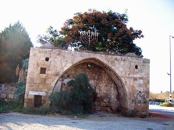 The north side of the tomb of Benjamin.