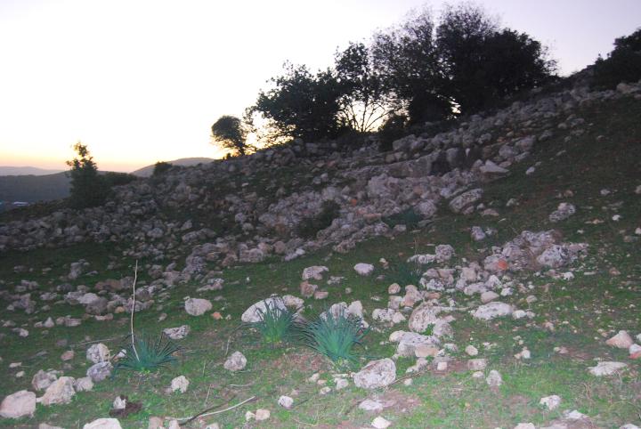 Khirbet BeerSheba: View towards the south-east