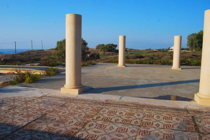 Shavey Zion: Byzantine church - view towards the north