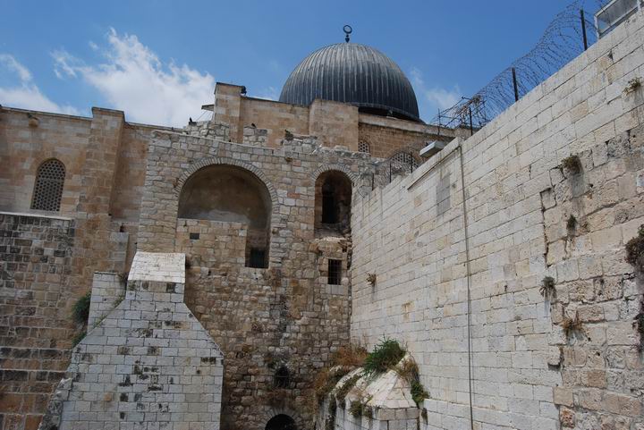 Crusaders observation tower and Al-Aksa mosque.