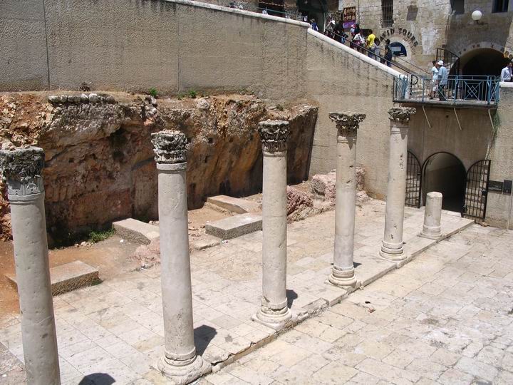 View of the Cardo in the Jewish quarter