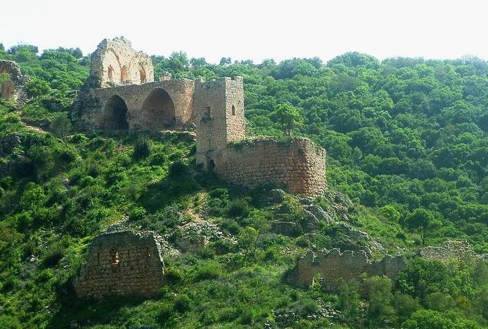 View of Monfort castle - the western section.